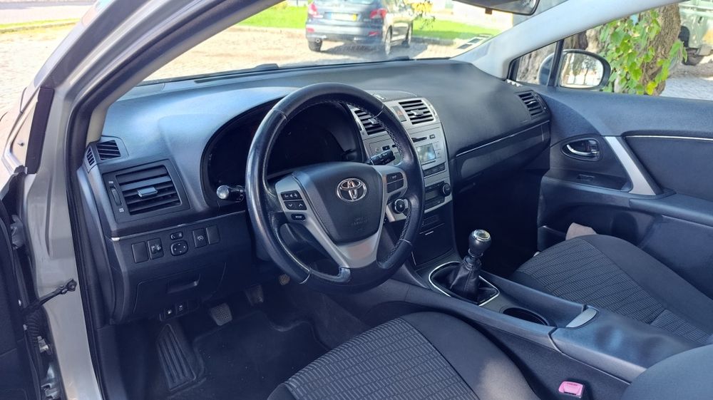 Toyota Avensis SW 2.0d4d 2013