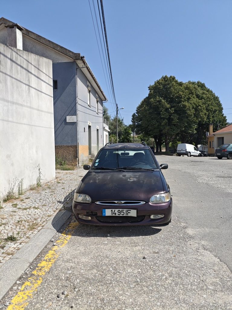 Carrinha Ford Escort