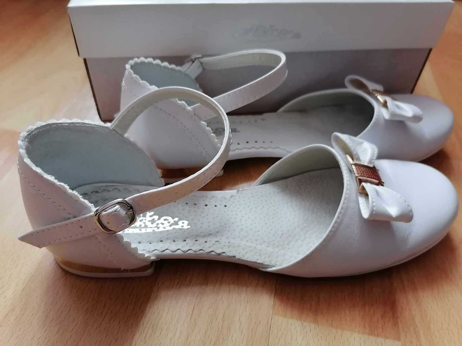 Baleriny białe do komunii Miko, skóra ,stan idealny r. 36