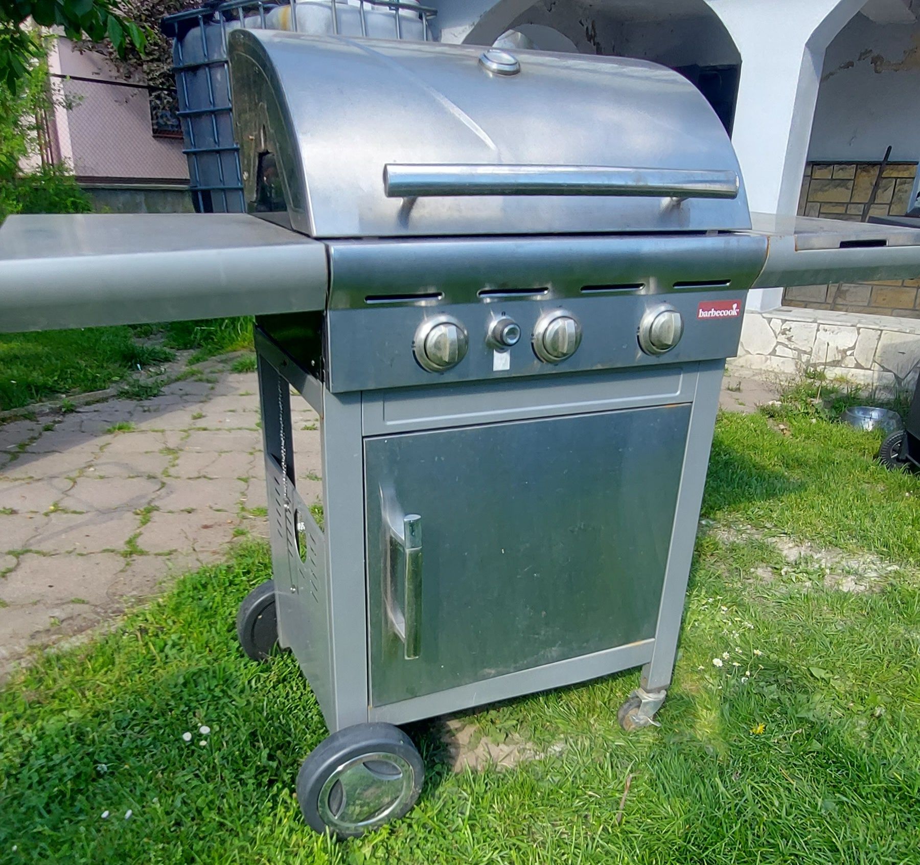 Grill Gazowy 3 i 4 palnikowy Rösle Konifera Barbecook