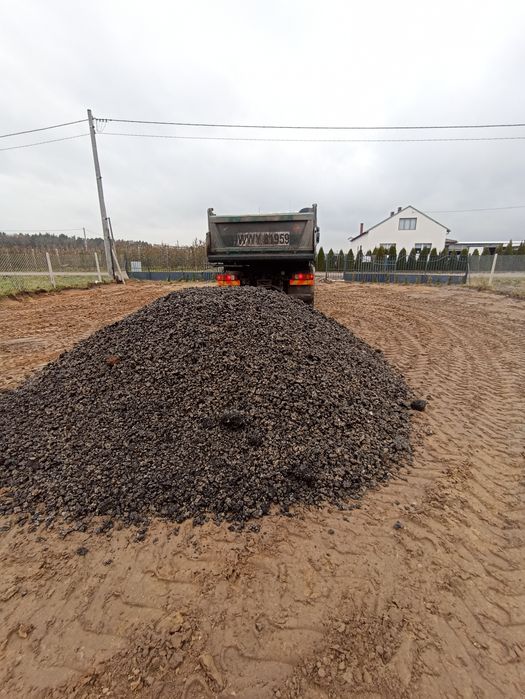 Szlaka Żużel Tłuczeń Ziemia Piach Transport Kruszywa Gruz