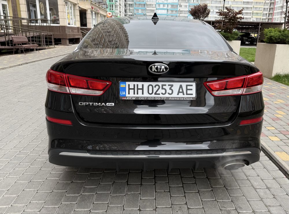 Kia Optima 2019 року