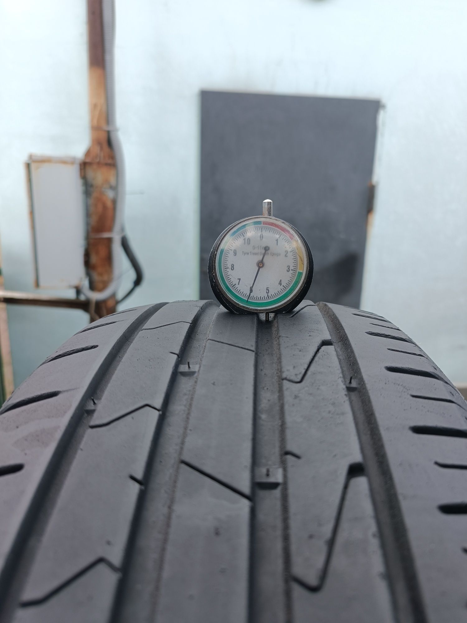 205 60 r16 hankook