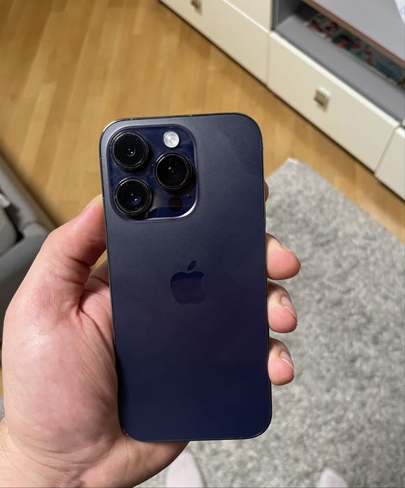 Iphone 14 pro цілий на запчастини або ремонт