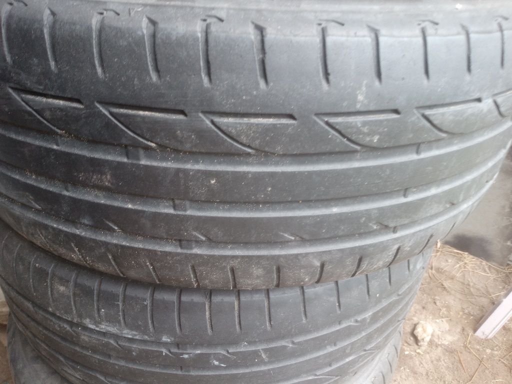 Opony letnie Bridgestone 225/45/19