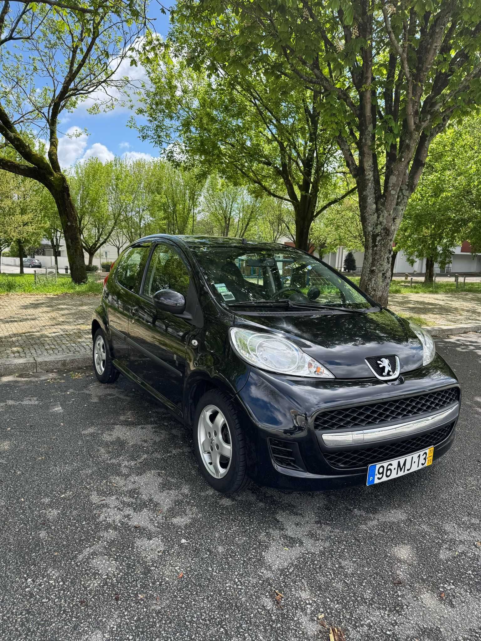 Peugeot 107 1.0 Black&Silver