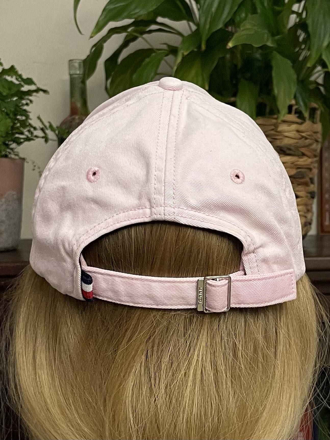 Tommy Hilfiger czapka z daszkiem damska 
w kolorze:różowym
Stan:bardzo