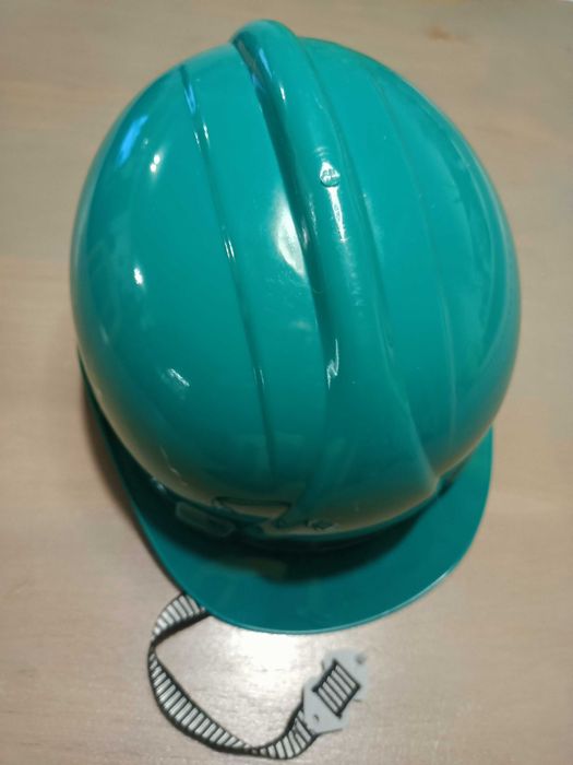 Kask budowlany zielony