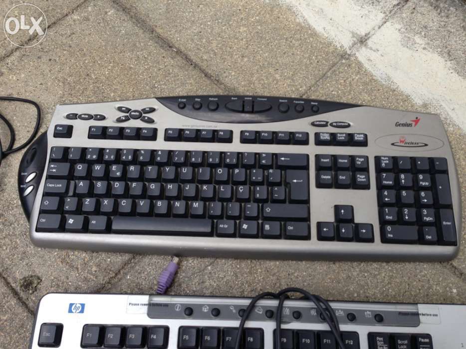 Vendo teclados e ratos de computador