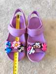 Crocs c13 30 31 sandały piankowe do wody basen przypinki kuromi stitch