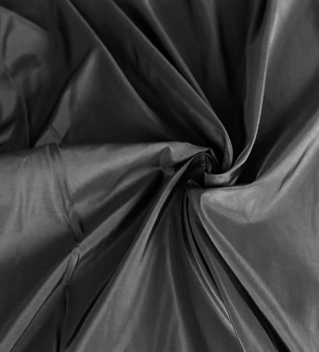 Materiał tafta czarna kupon 10 m