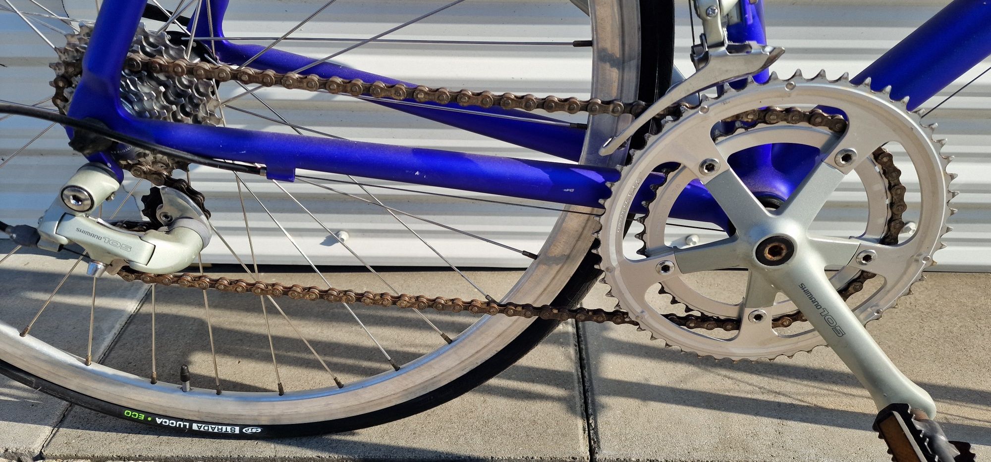 Rower szosowy nr 221. Cannondale 700c rigida 105 triathlon