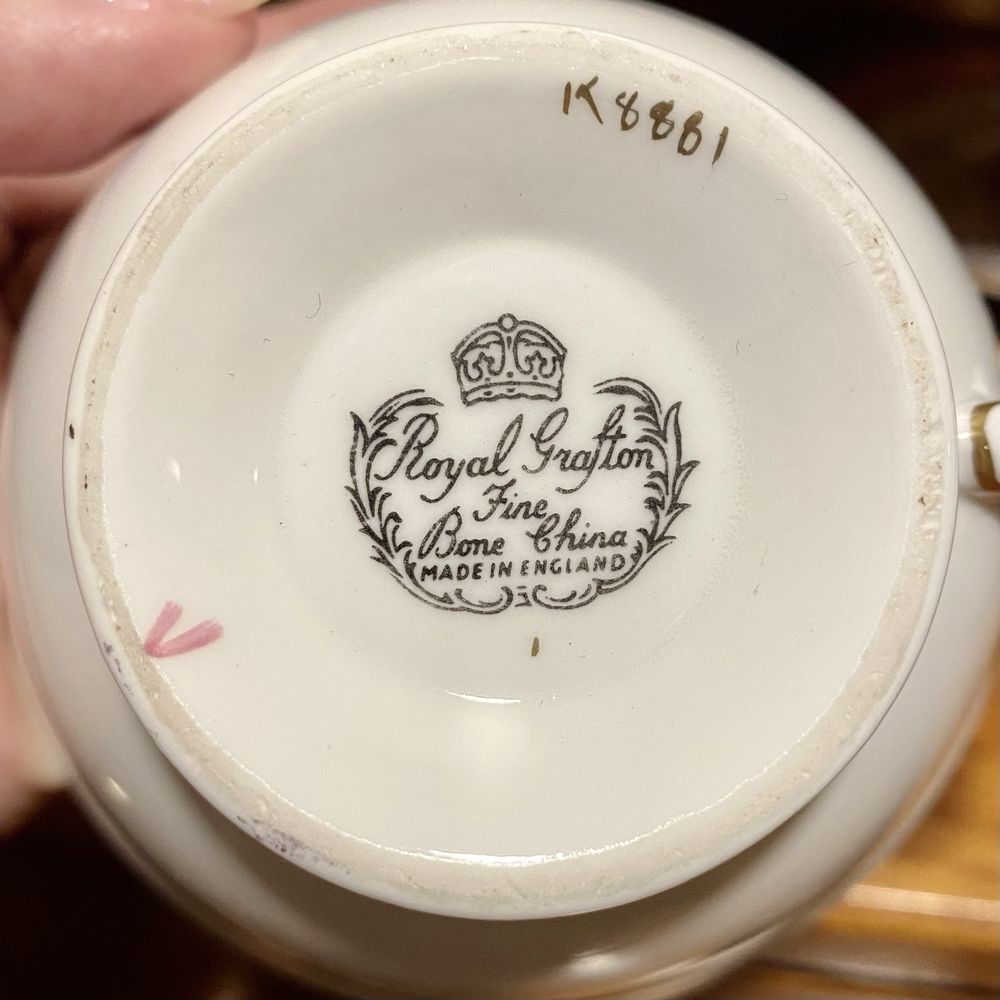Conjunto chavena porcelana Royal Grafton