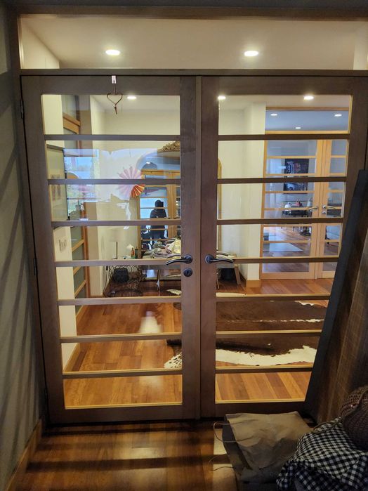 Portas de madeira maciça