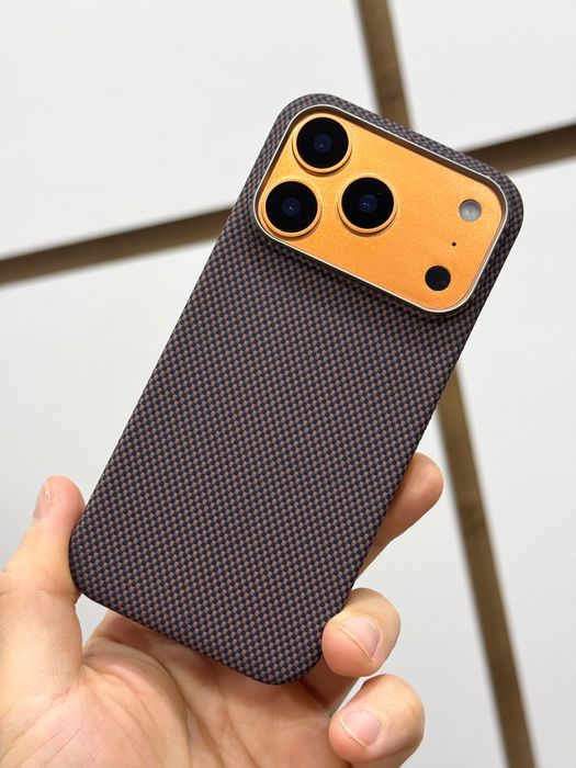 Карбоновый чехол iPhone 17 Pro | 17 Pro Max (Plain) + MagSafe