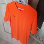 T-shirt sportowy nike