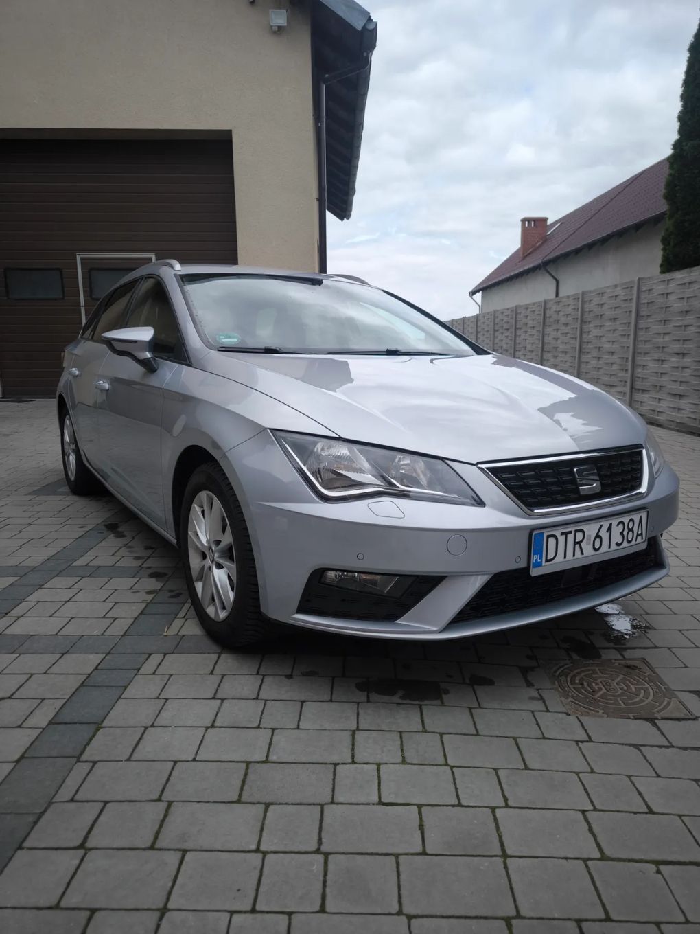 Seat Leon Seat Leon 1.5TSI - 2019, Idealny Stan, Bogate Wyposażenie