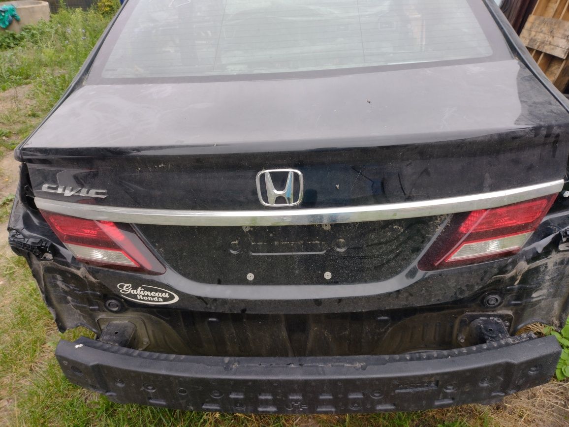 Honda Civic 9 IX klapa tył  sedan wersja USA czarna