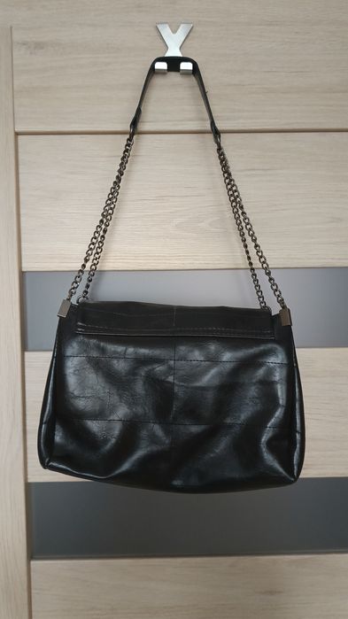 Czarna torebka damska