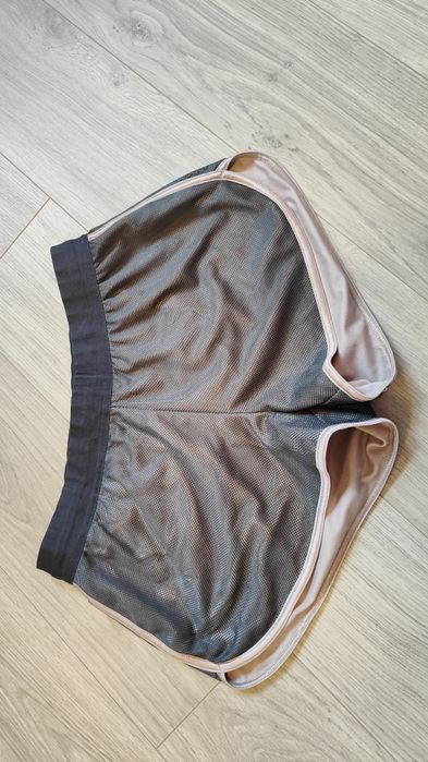 Krótkie damskie spodenki