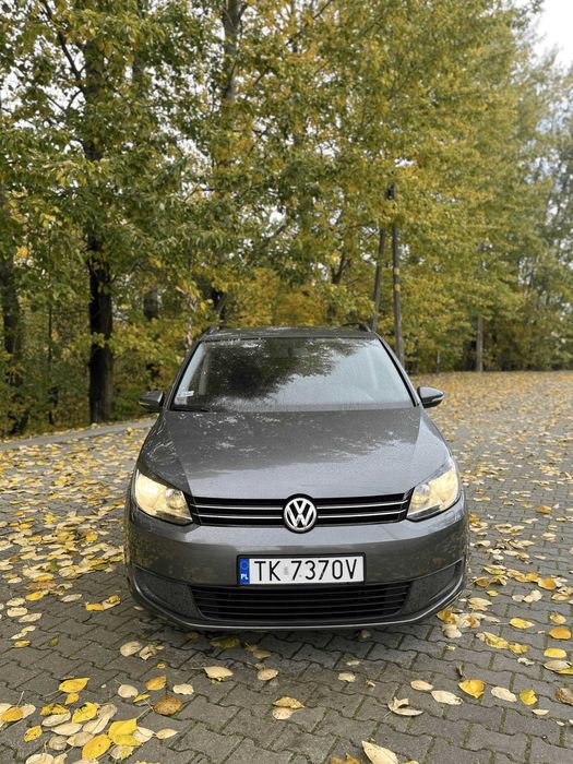 Volkswagen Touran 2011