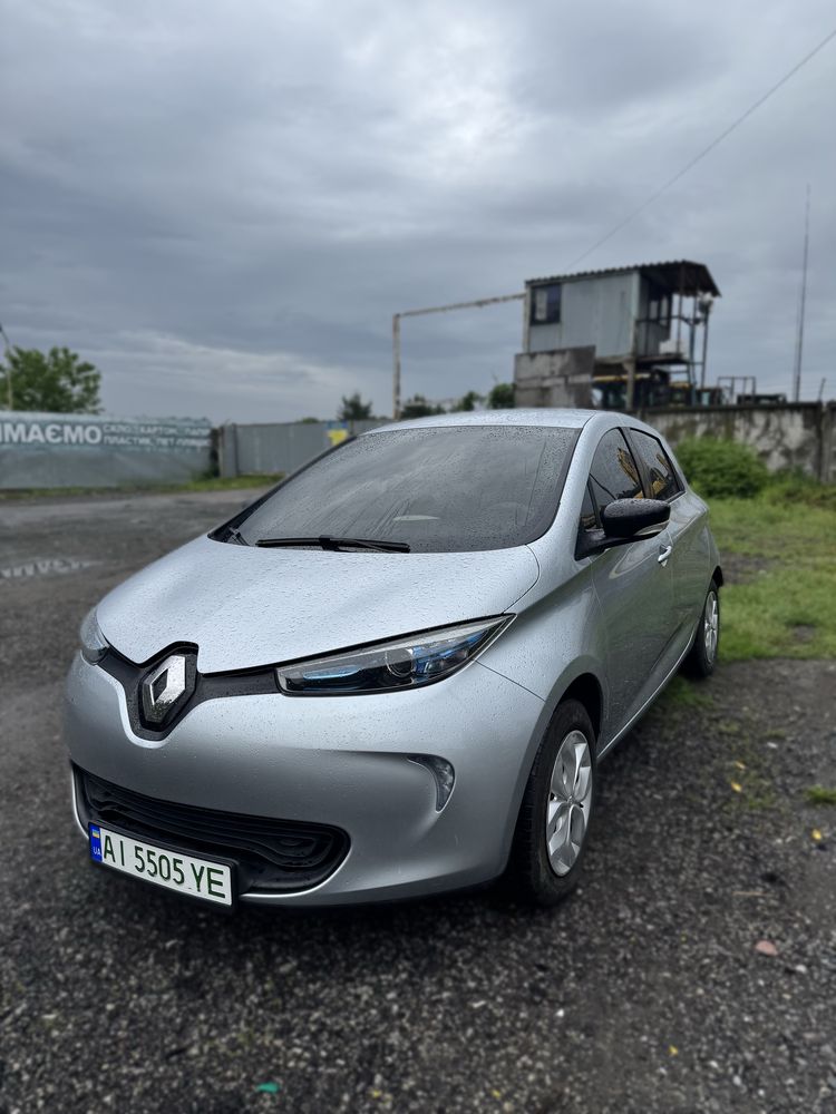 Продам Renault Zoe 2018 40квт