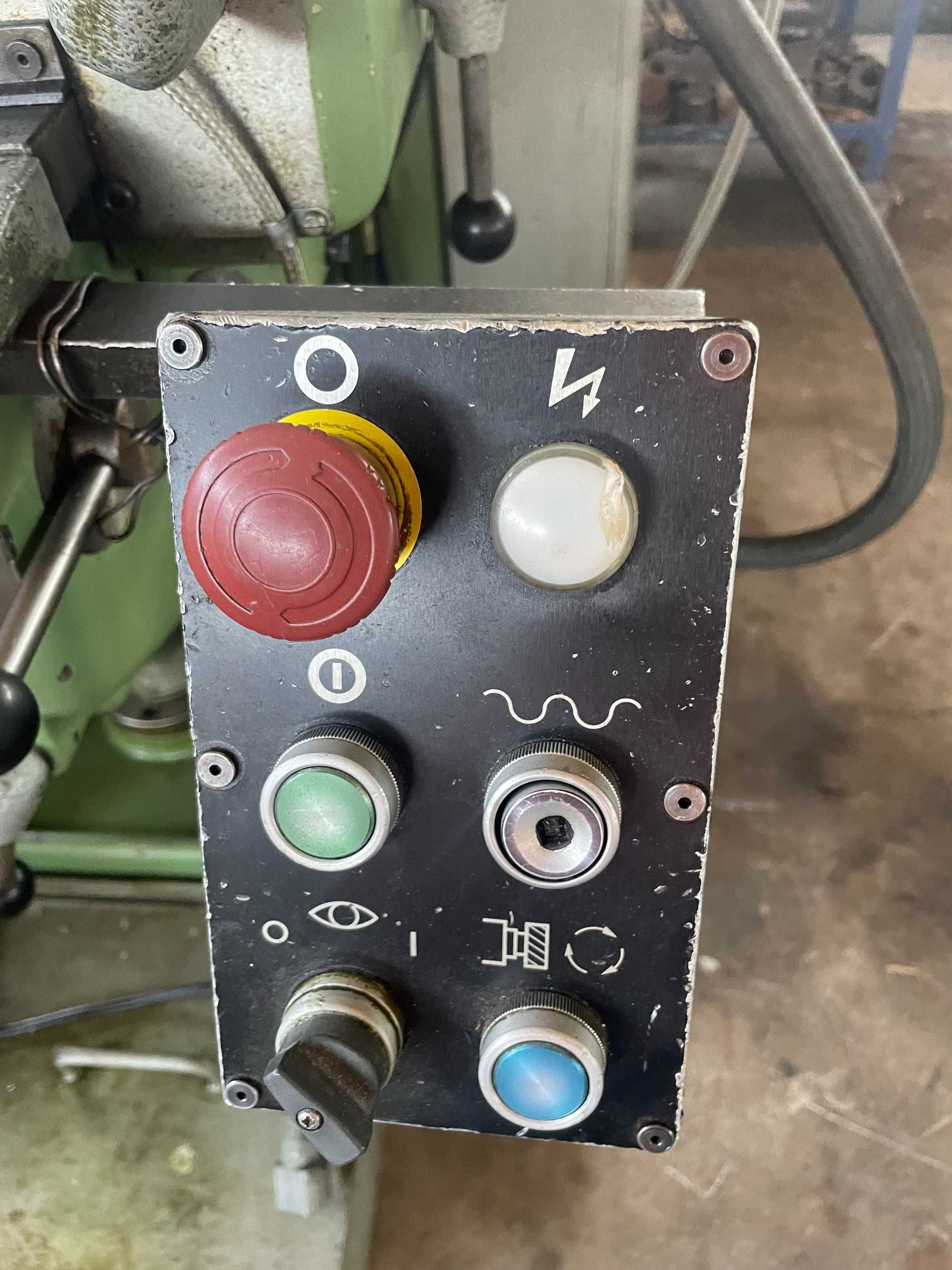 Fresadora universal SCHAUBLIN 53N