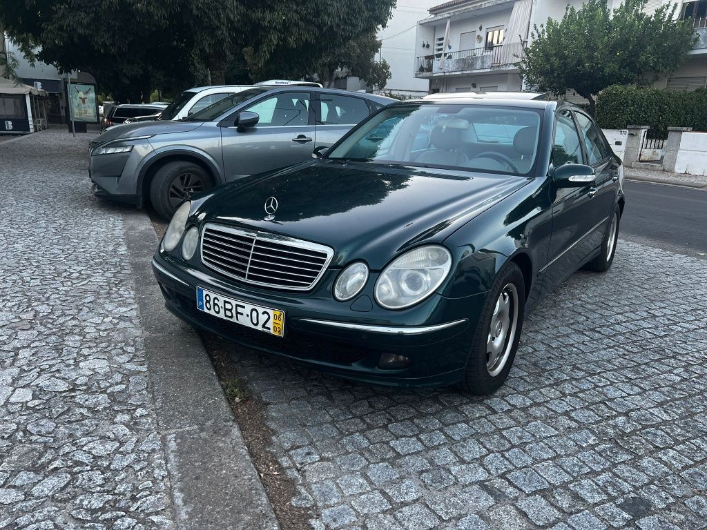 Mercedes W211 E280CDI Avantgard 
3.0 V6 CDI
Carro em mui