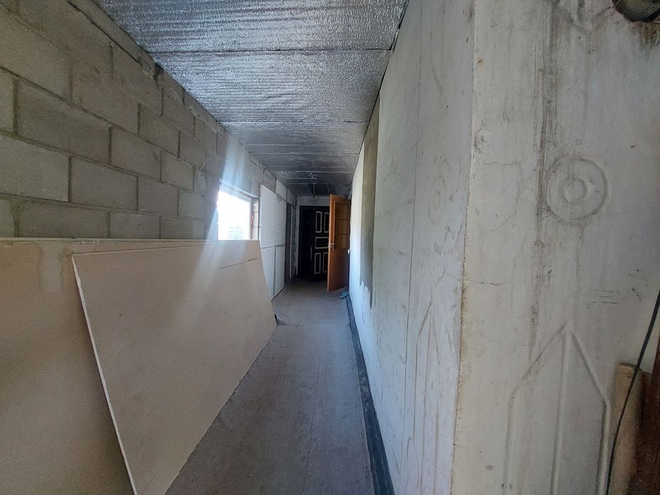 ПРОДАЖА 1/2 ДОМА ПО ПРОУЛ.1й МАРШОВЫЙ о-р "бассейн «МиКомп"