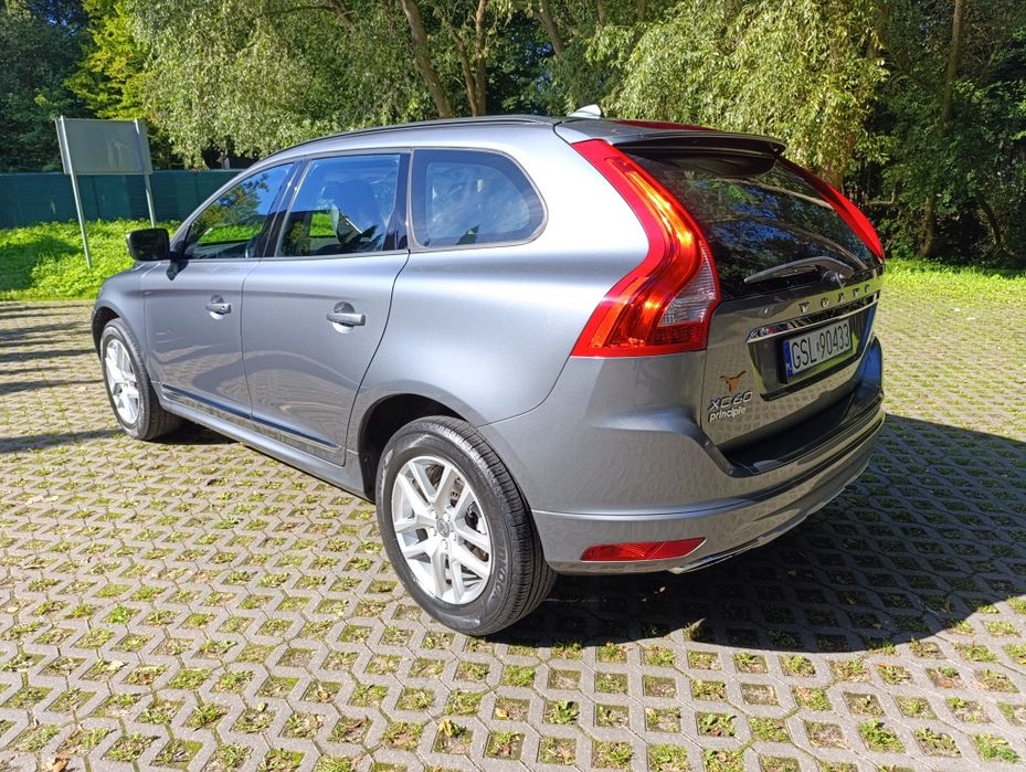 VOLVO XC60 2.0T5 245KM Stan bardzo dobry !!!