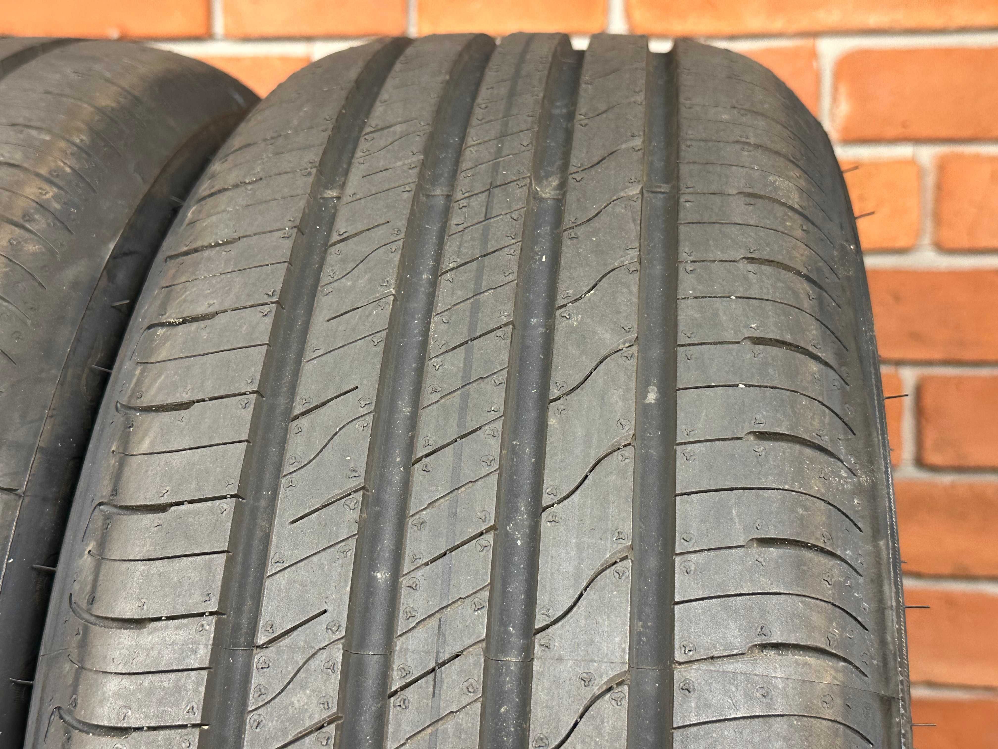 215/55R17 Goodyear EfficientGrip Performance 2 215/55R17 NOWE 2024