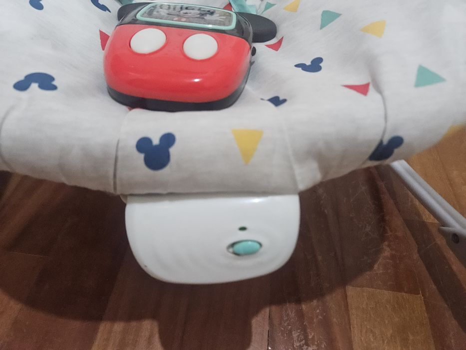 Espreguiçadeira Vibratória Mickey Mouse