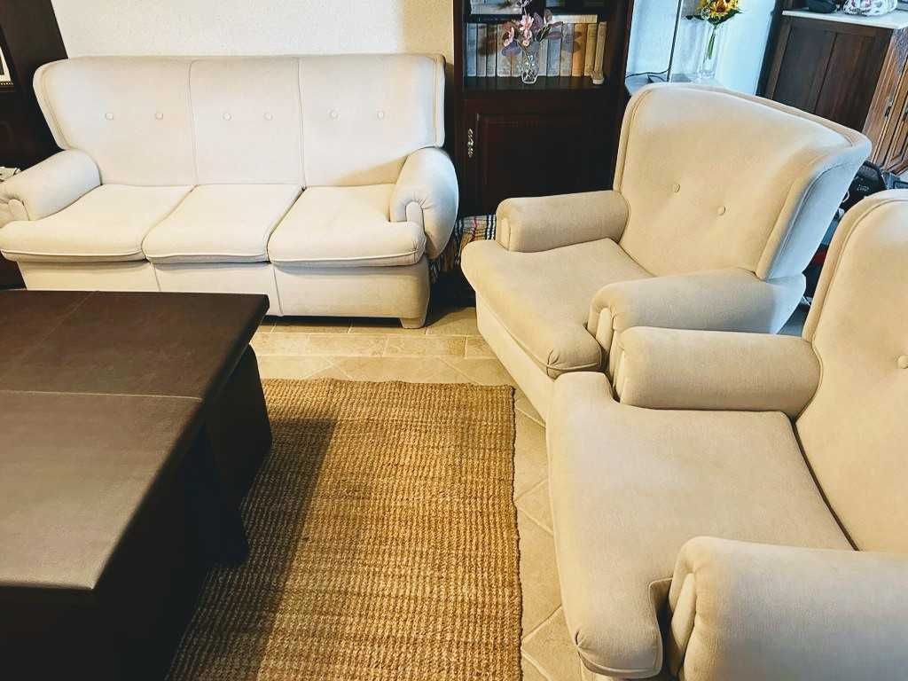 Conjunto de sofas