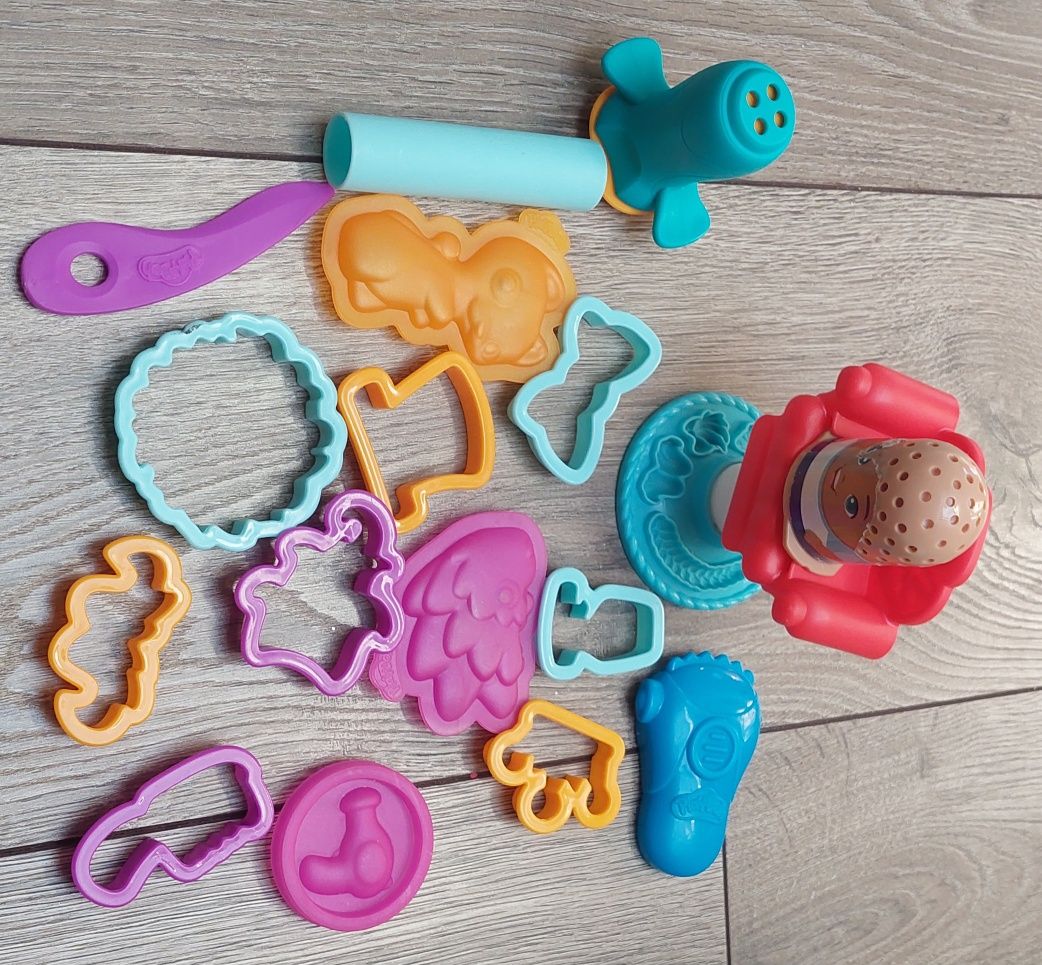 Zestaw play doh fryzjer