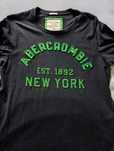 T-shirt Abercrombie e Fitch