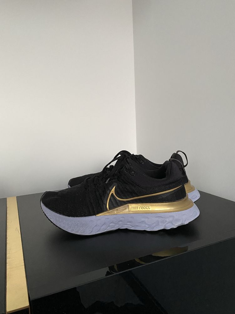 Buty Nike React Infinity Flyknit 2