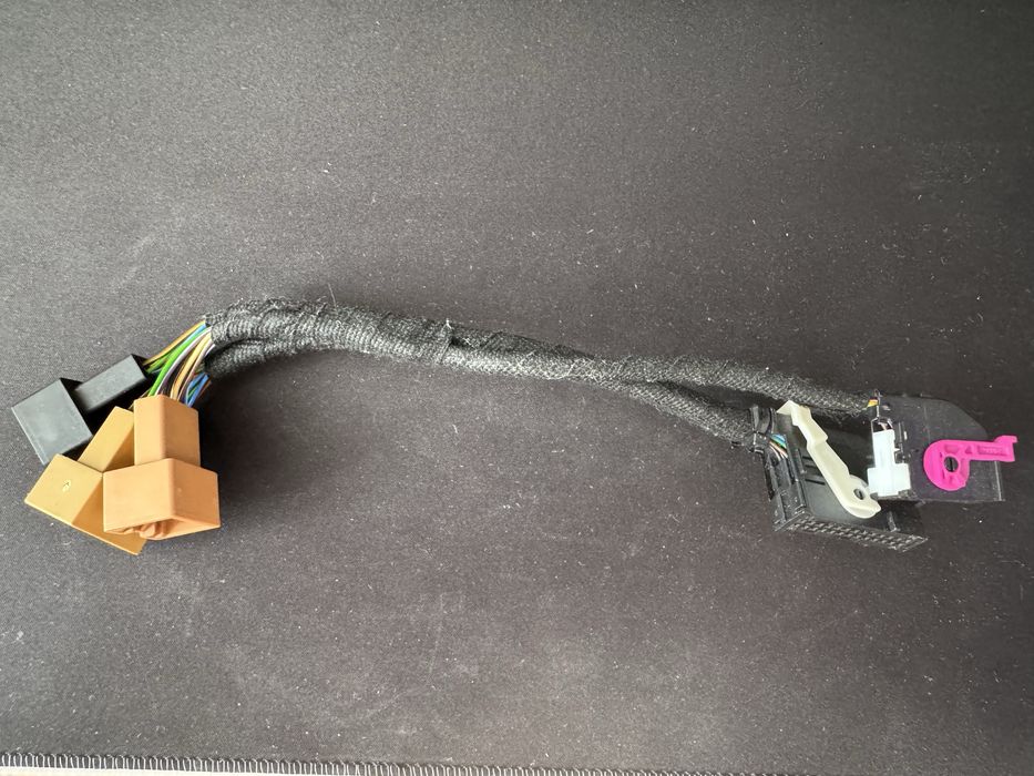 Адаптер PQ->MQB для блоку парктроніків 1К8