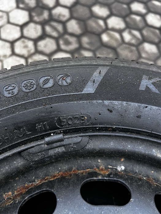 2 szt Citroën/Peugeot Koła stalowe felgi + opona całoroczna 4x108