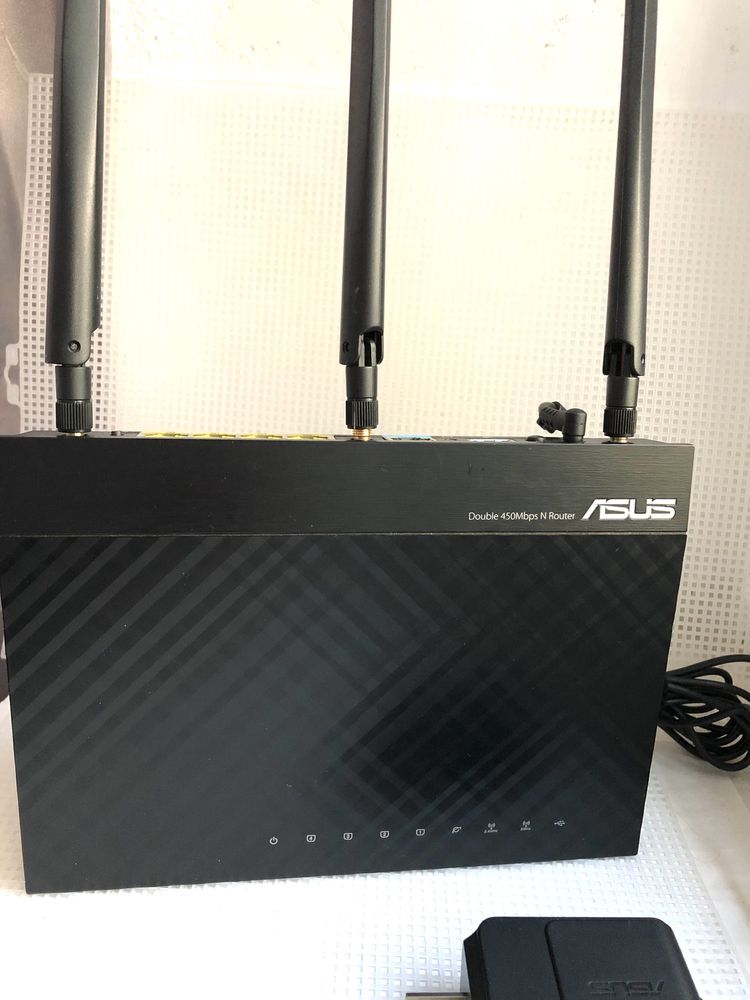 Маршрутизатор Asus RT-N66R Dark Knight Double 450 Mbps