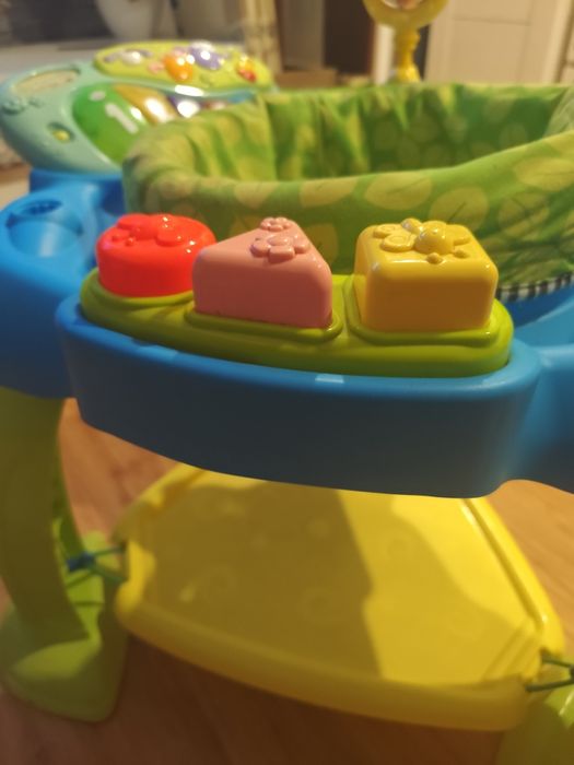 Skoczek trampolina dla dziecka