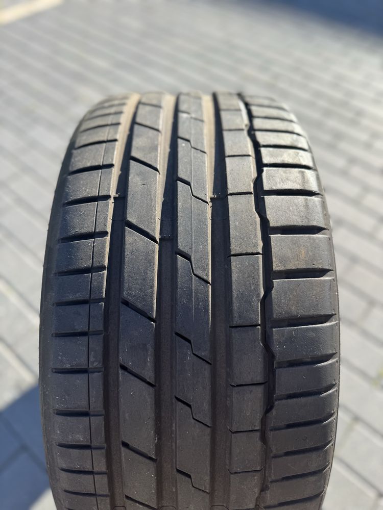 Hankook ventus s1 evo3 245/30 r20