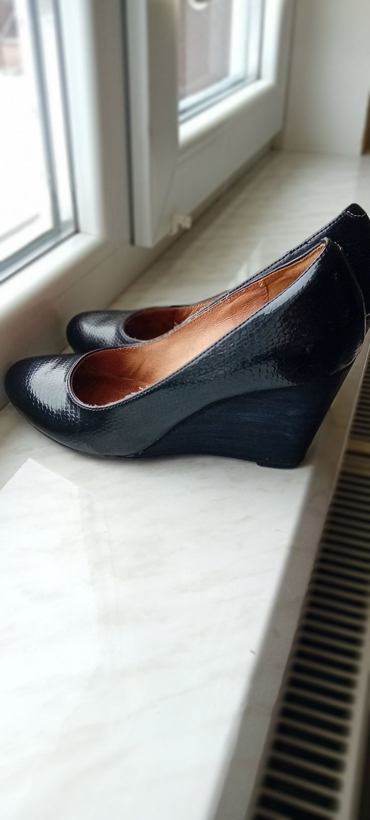 Фірмові жіночі туфлі