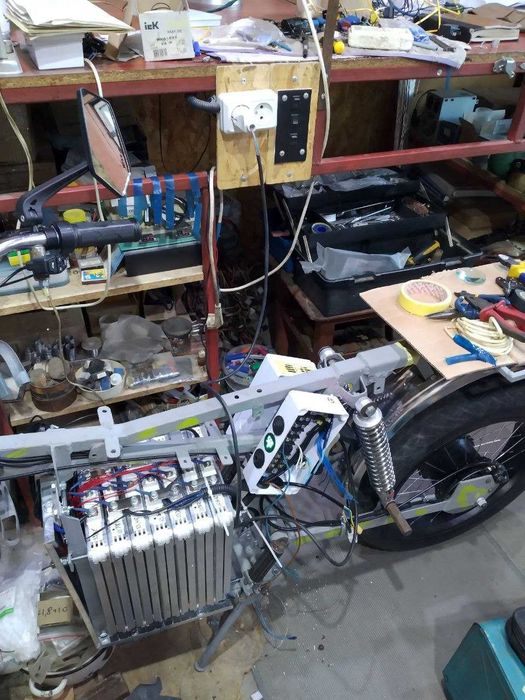 Электромотоцикл.