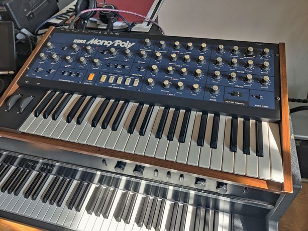 Korg MonoPoly Syntezator analogowy jak Polysix Juno 60 MiniMoog