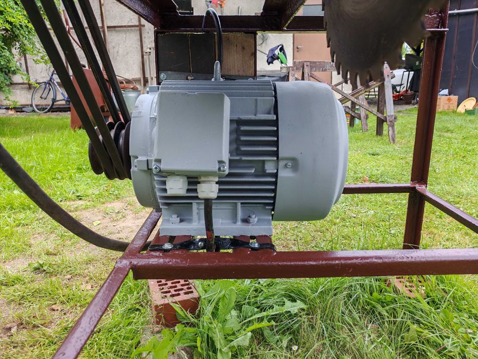 Piła stołowa do drewna krajzega 5,5kw