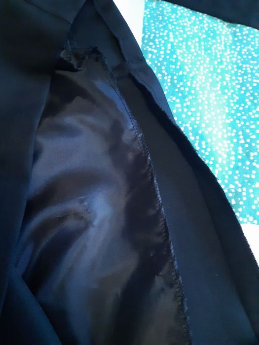 Sukienka mała czarna z dopinanymi ramiączkami i dodatkowym tiulem