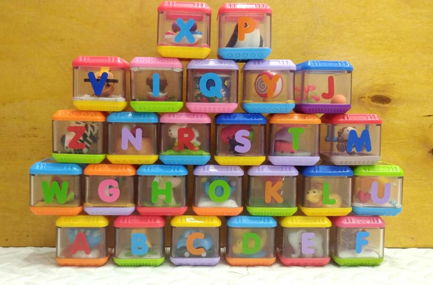 Набор кубики Fisher Price сенсорные английский алфавит для малышей elc