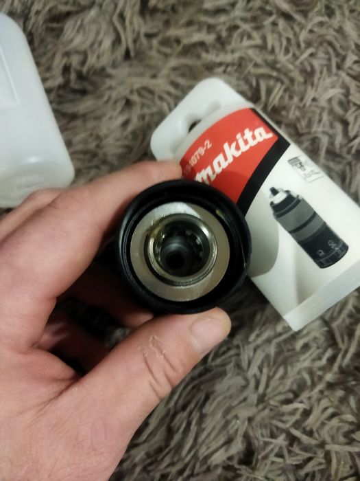 Продам патрон швидкозажимний до makita