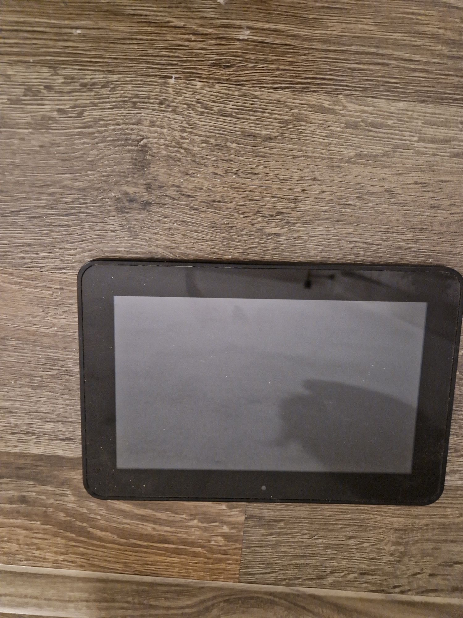 Tablet w stanie bardzo dobrym