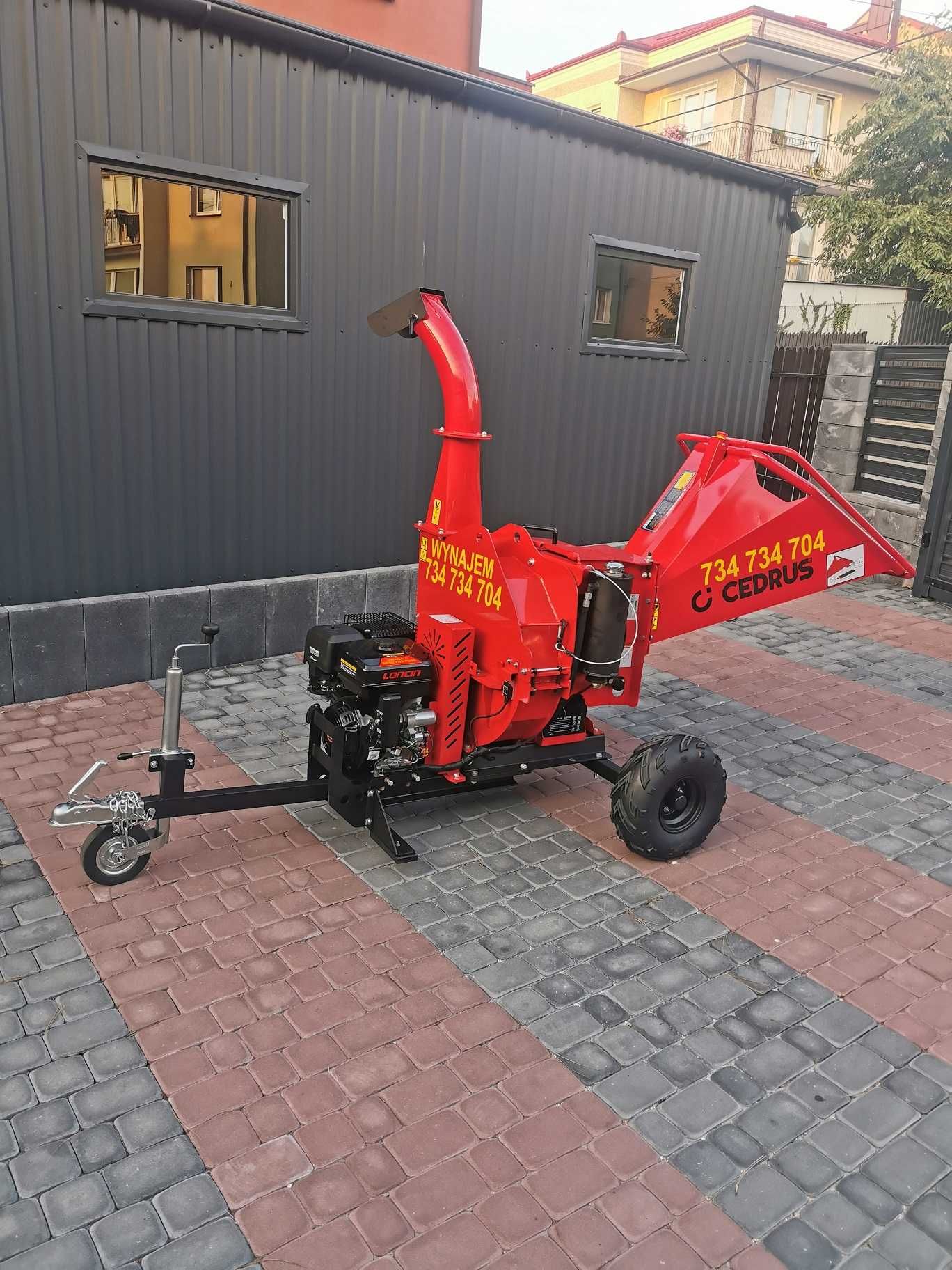 Wypożyczalnia wynajem rębak rozdrabniacz gałęzi 15KM hydraulika 12cm